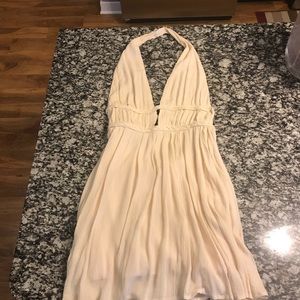 White Halter Dainty Hooligan Boutique Dress ⭐️